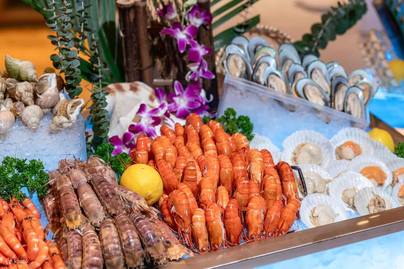 【วันคริสต์มาสอีฟ/มื้อค่ำวันคริสต์มาส】บุฟเฟ่ต์โรงแรม Crowne Plaza เซินเจิ้น丨Mr. คาเฟ่ Junyi Cafe丨บุฟเฟ่ต์ อาหารเย็น บ่าย ชา